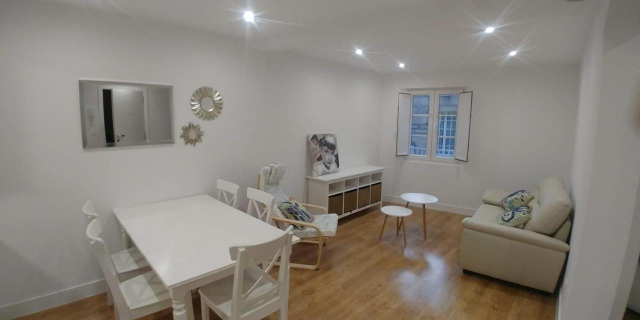 Comodo Apartamento En Zona Antigua Dos Apartment Понтеведра Екстериор снимка