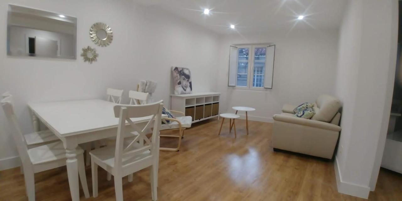 Comodo Apartamento En Zona Antigua Dos Apartment Понтеведра Екстериор снимка