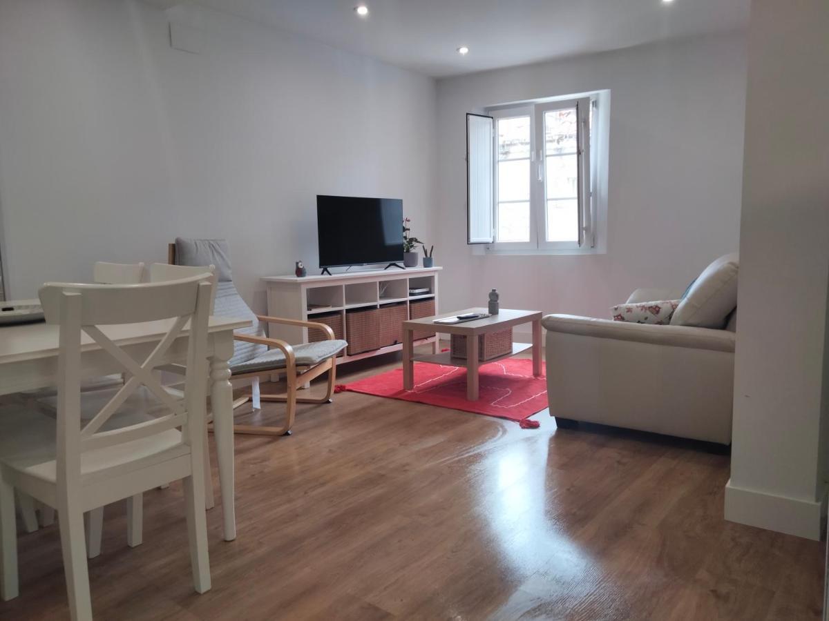 Comodo Apartamento En Zona Antigua Dos Apartment Понтеведра Екстериор снимка